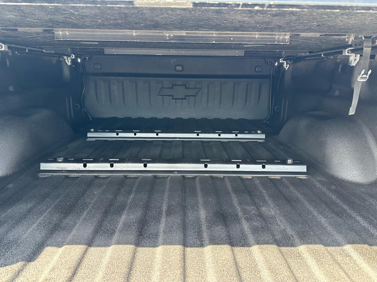 Chevrolet Silverado 2500HD 4WD Crew Cab 153.7" High Country 2017