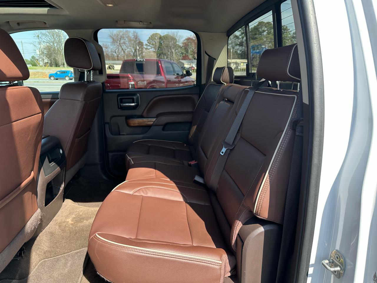 Chevrolet Silverado 2500HD 4WD Crew Cab 153.7" High Country 2017