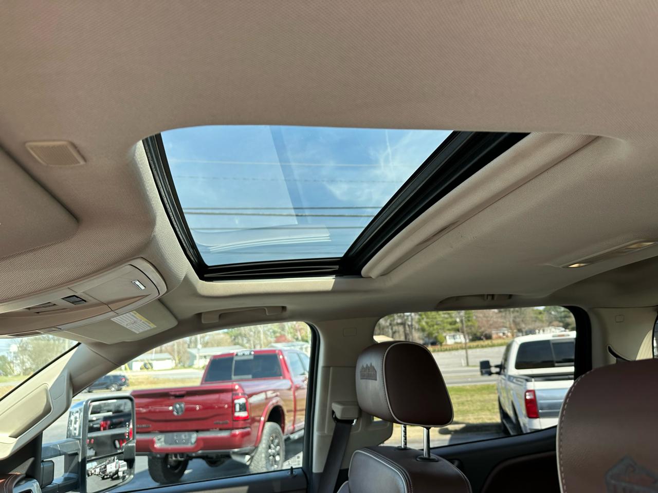 Chevrolet Silverado 2500HD 4WD Crew Cab 153.7" High Country 2017