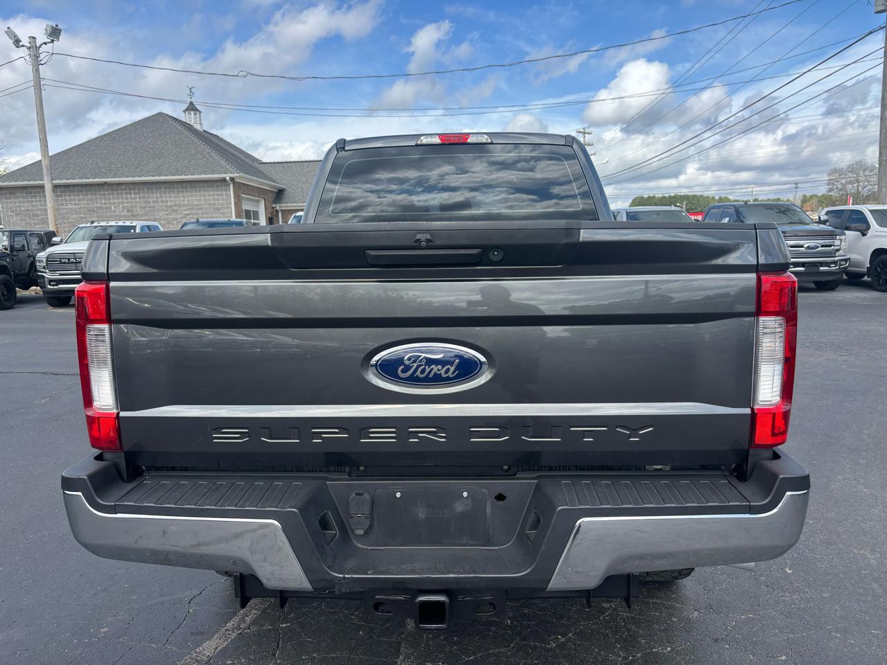 Ford Super Duty F-250 SRW XL 4WD Crew Cab 6.75' Box 2017