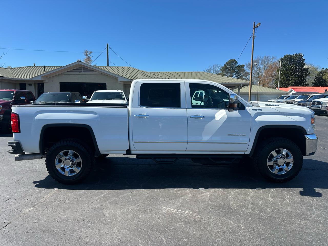 GMC Sierra 2500HD 4WD Crew Cab 153.7" SLT 2019