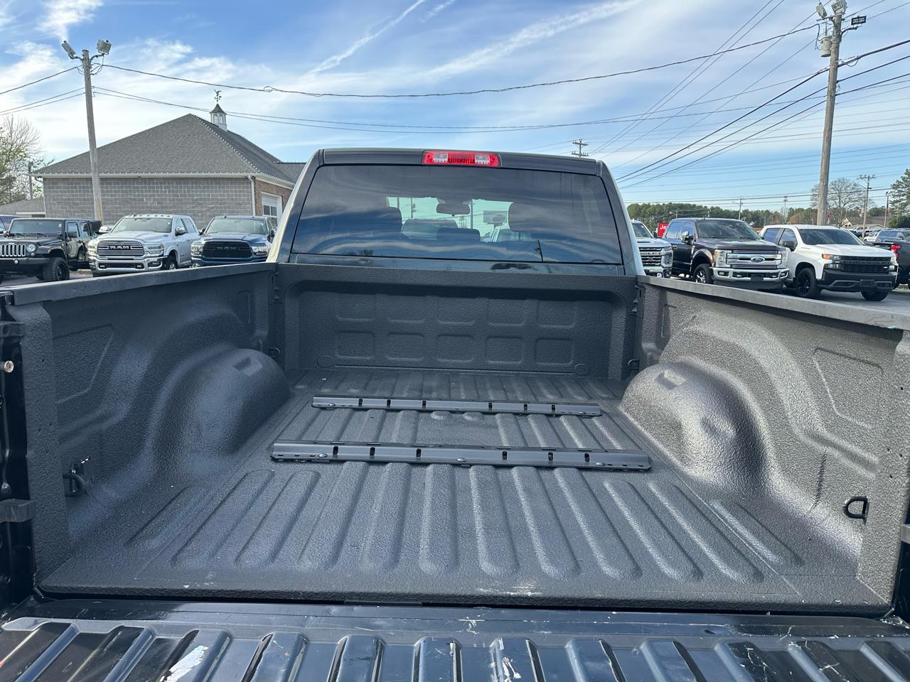 RAM 2500 4WD Crew Cab 149" Tradesman 2015