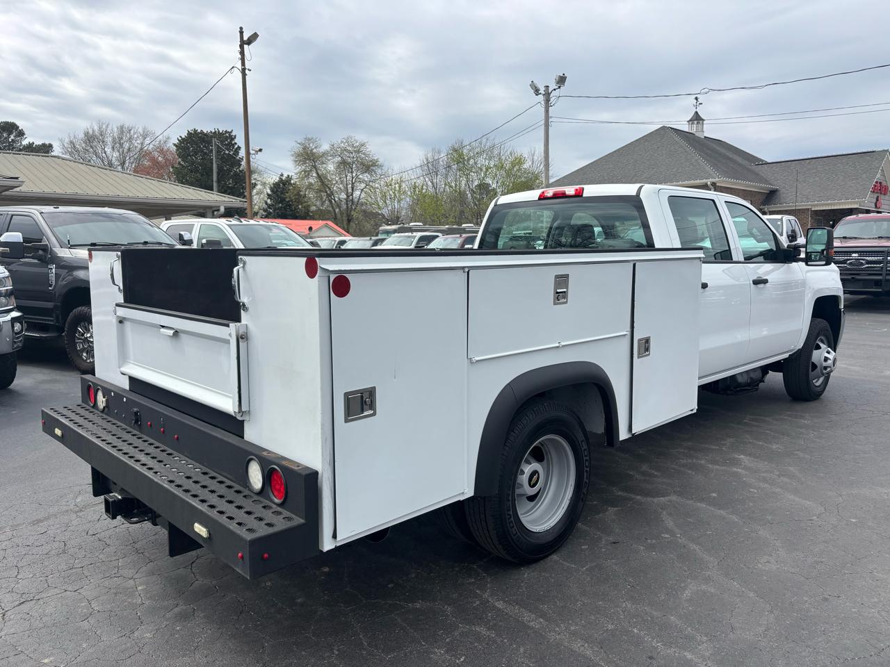 Chevrolet Silverado 3500HD CC 2WD Crew Cab 171.5" WB, 59.06" CA WT 2019