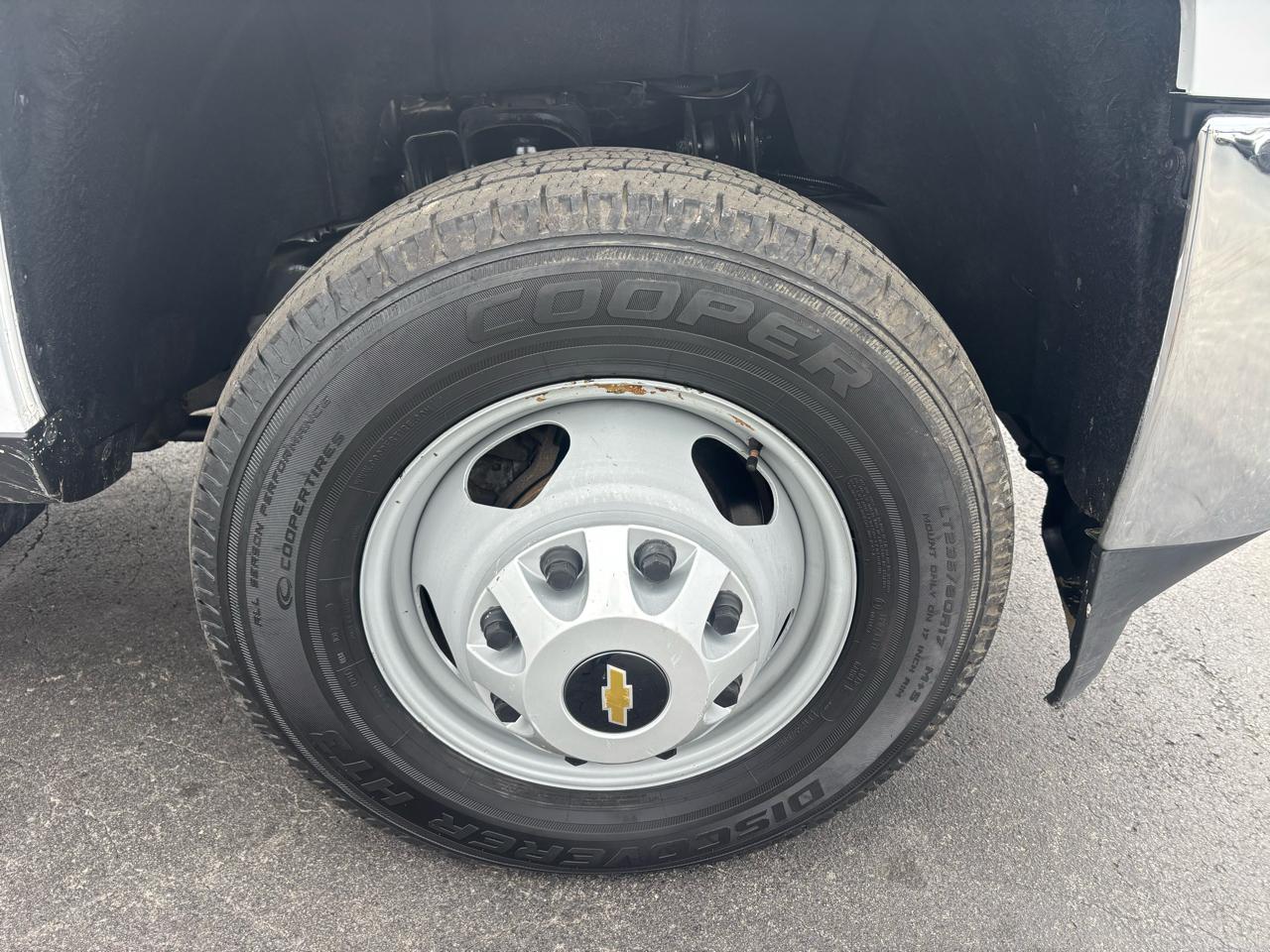 Chevrolet Silverado 3500HD CC 2WD Crew Cab 171.5" WB, 59.06" CA WT 2019