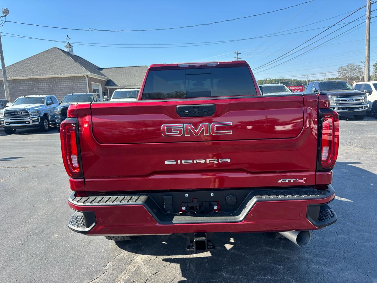 GMC Sierra 2500HD 4WD Crew Cab 159" AT4 2022
