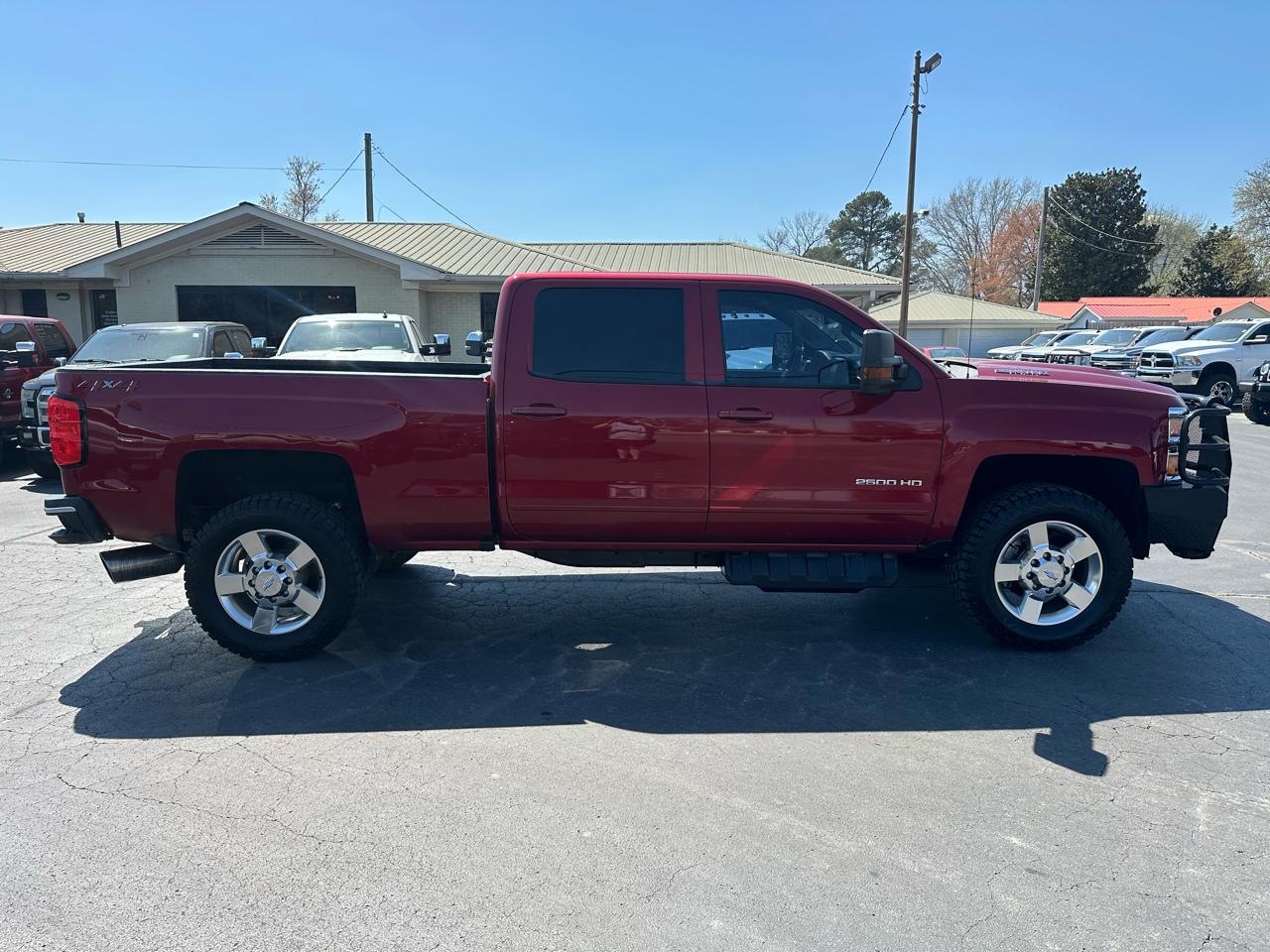 Chevrolet Silverado 2500HD 4WD Crew Cab 153.7" LT 2018