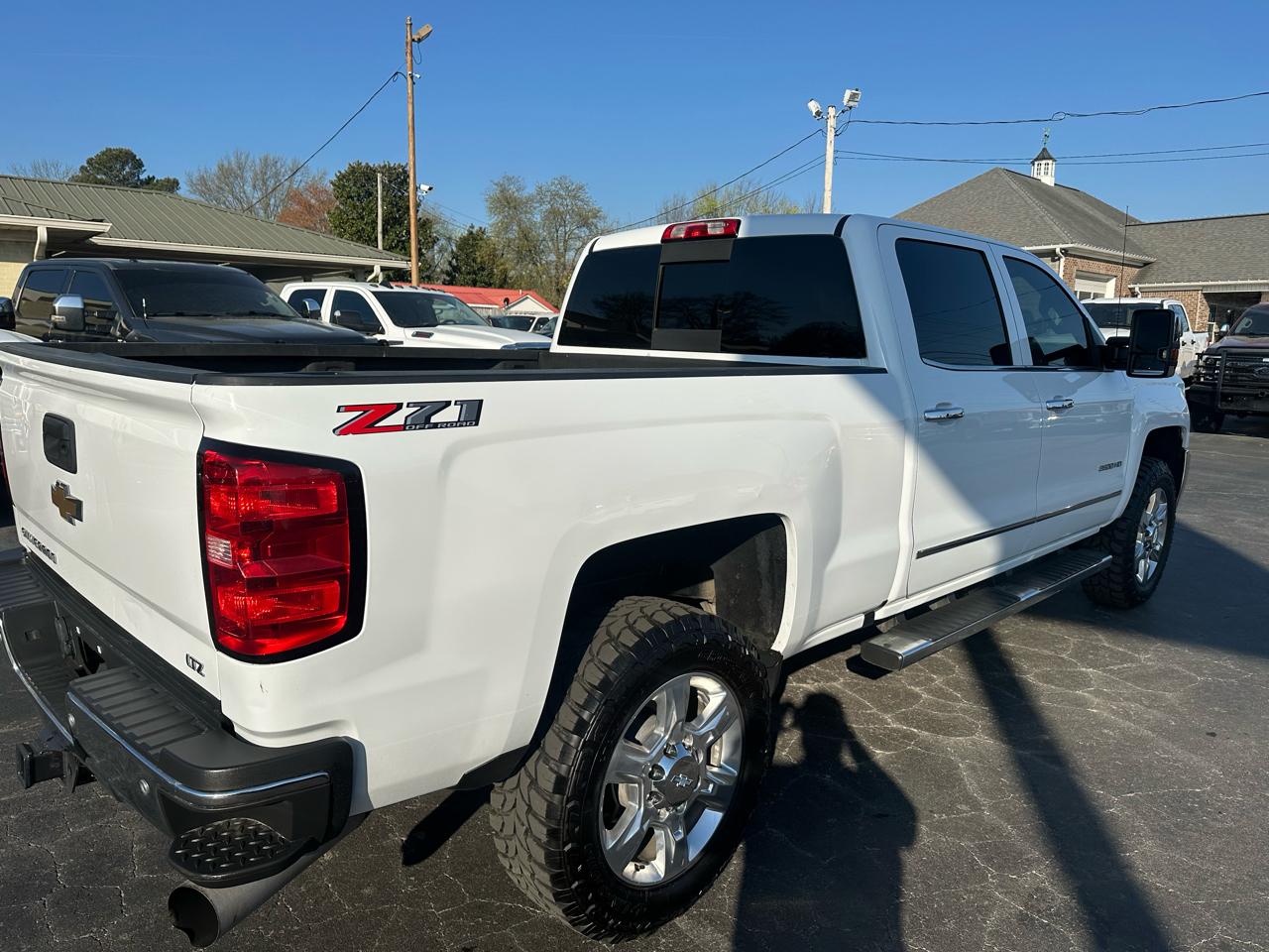 Chevrolet Silverado 2500HD 4WD Crew Cab 153.7" LTZ 2018