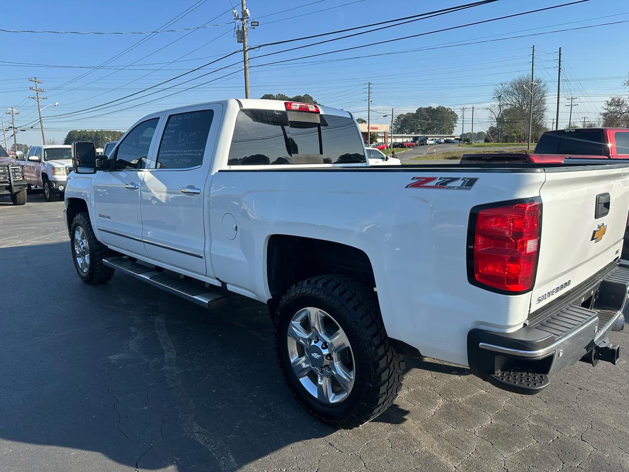 Chevrolet Silverado 2500HD 4WD Crew Cab 153.7" LTZ 2018
