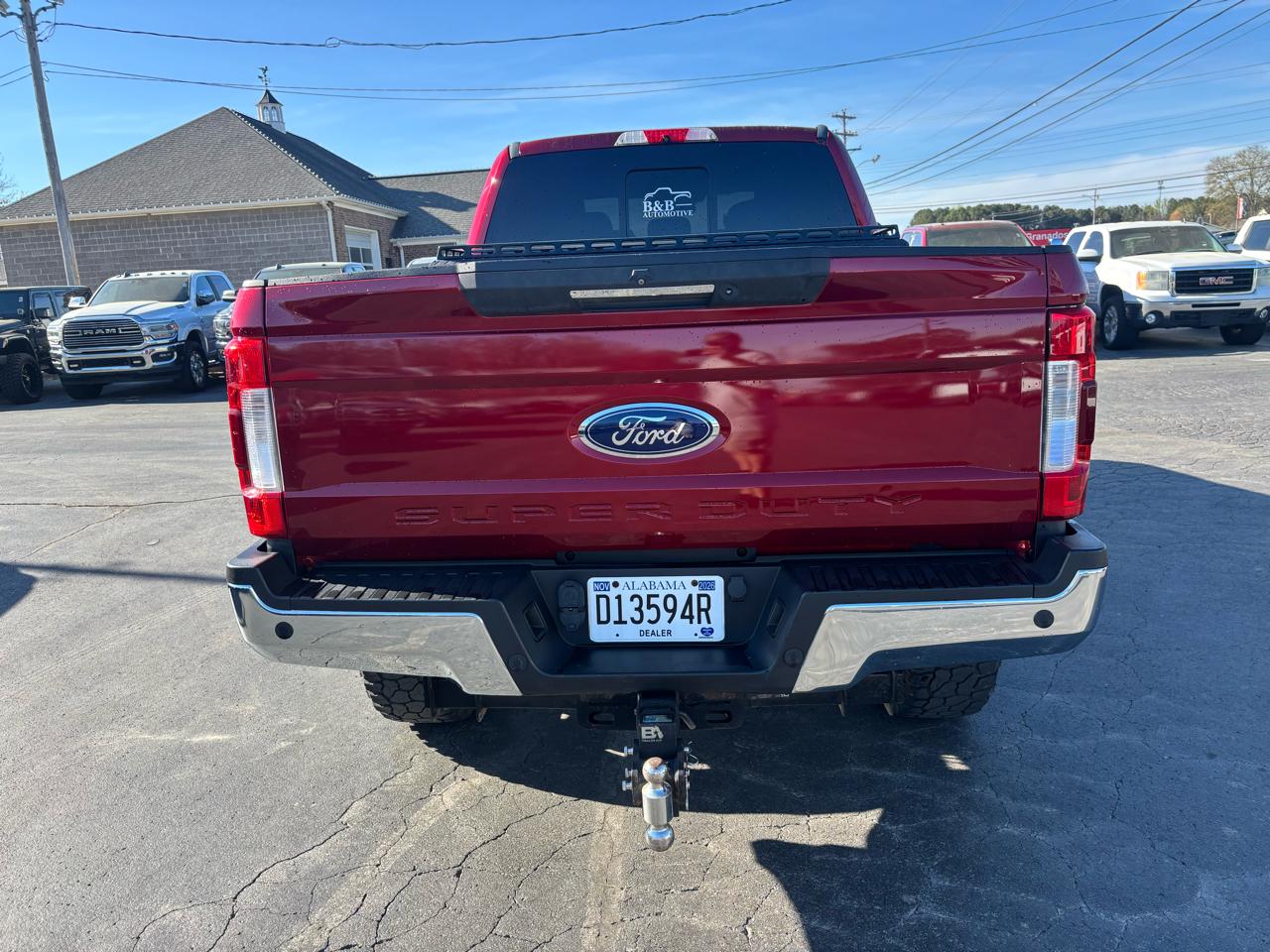 Ford Super Duty F-250 SRW Lariat 4WD Crew Cab 6.75' Box 2017