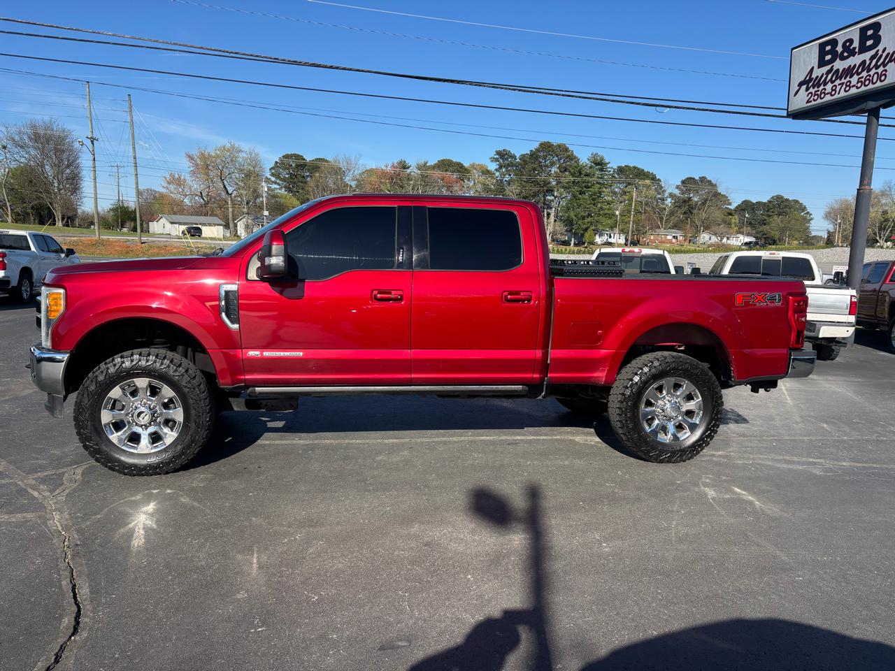 Ford Super Duty F-250 SRW Lariat 4WD Crew Cab 6.75' Box 2017