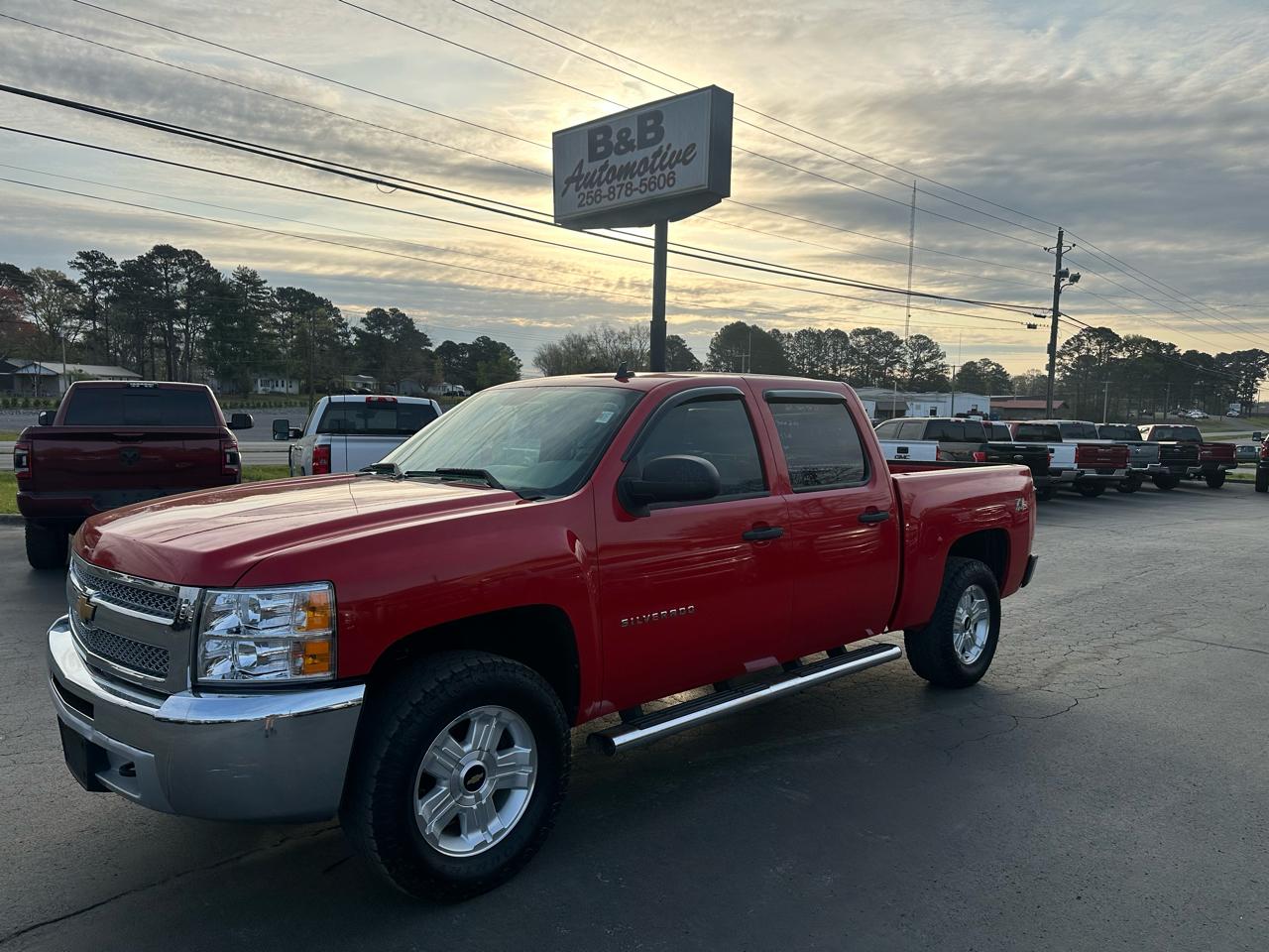 2013 Chevrolet Silverado 1500 4WD Crew Cab 143.5" LT