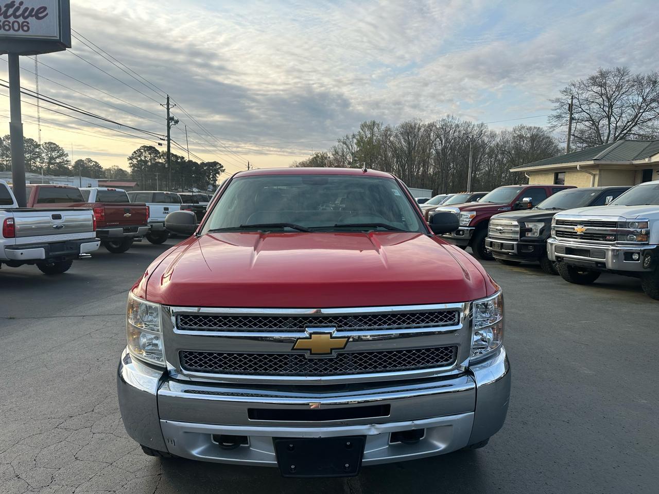 Chevrolet Silverado 1500 4WD Crew Cab 143.5" LT 2013
