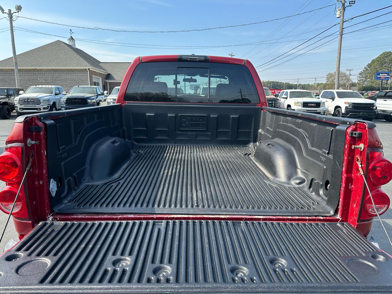Dodge Ram 2500 4WD Quad Cab 140.5" ST 2008