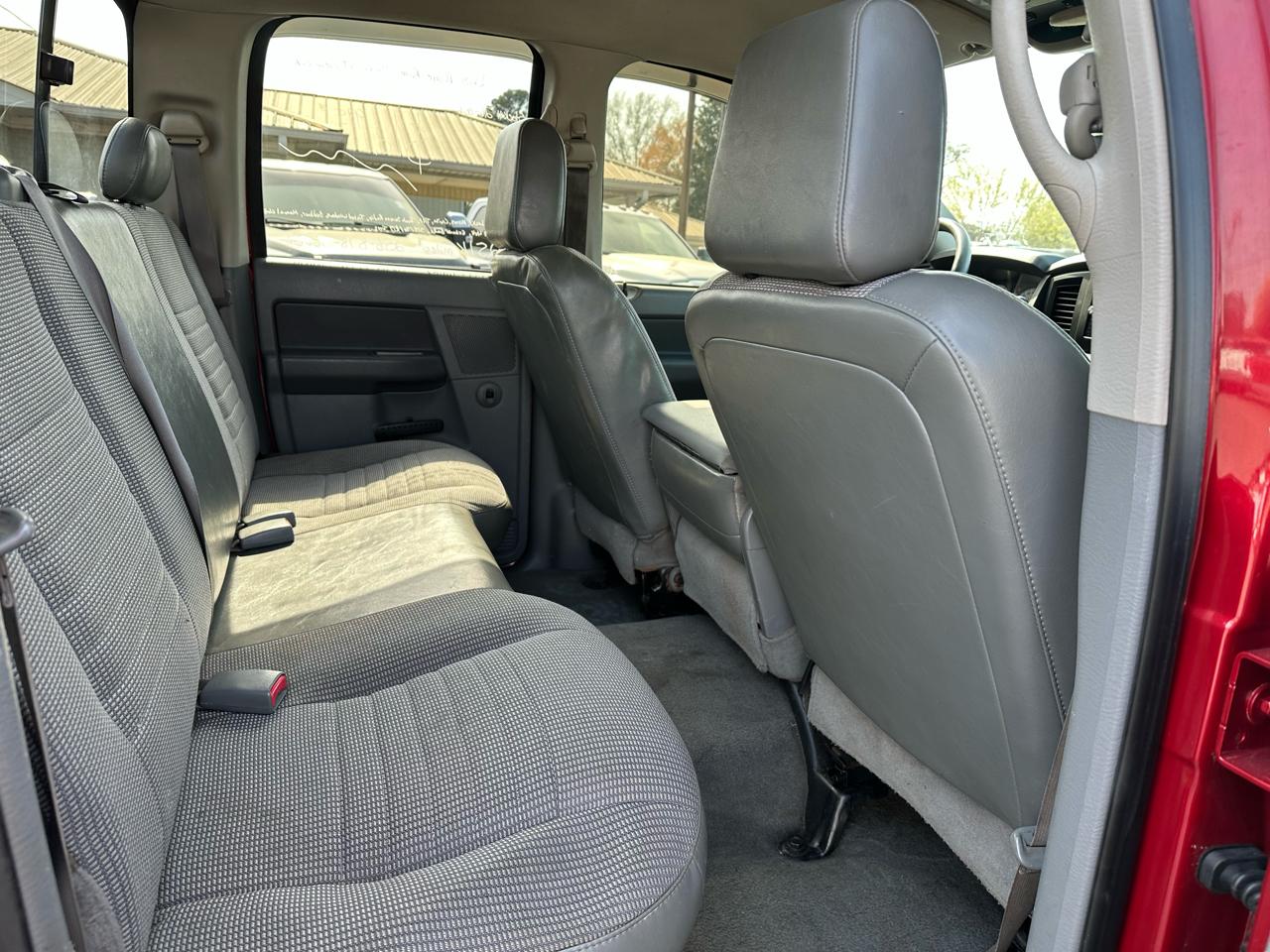 Dodge Ram 2500 4WD Quad Cab 140.5" ST 2008