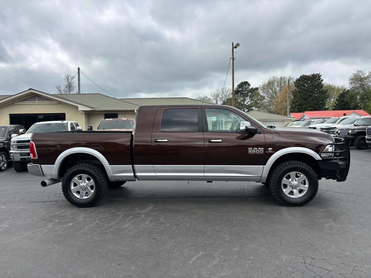 RAM 2500 4WD Mega Cab 160.5" Laramie 2013