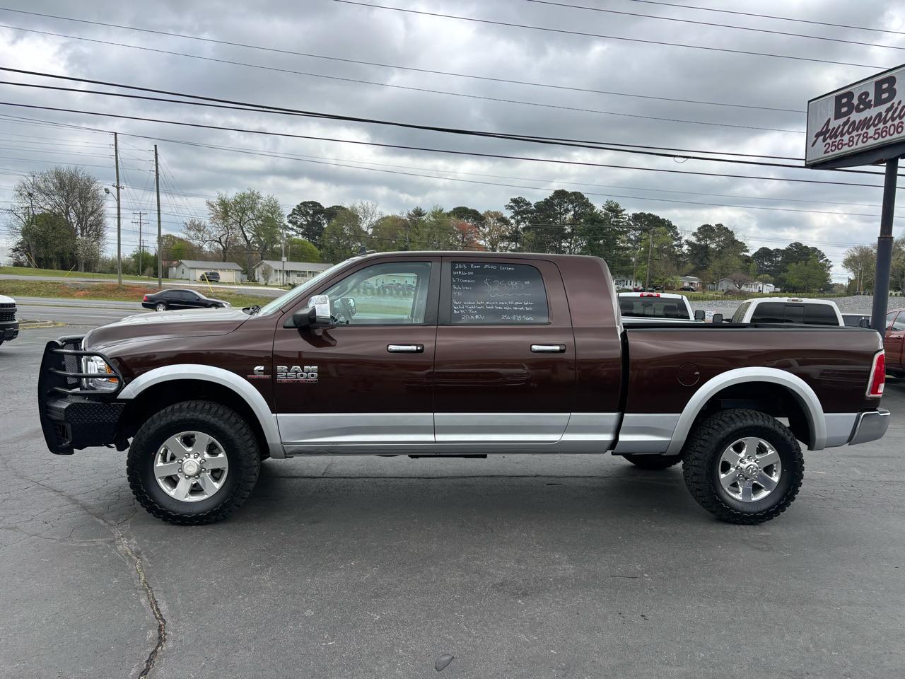 RAM 2500 4WD Mega Cab 160.5" Laramie 2013