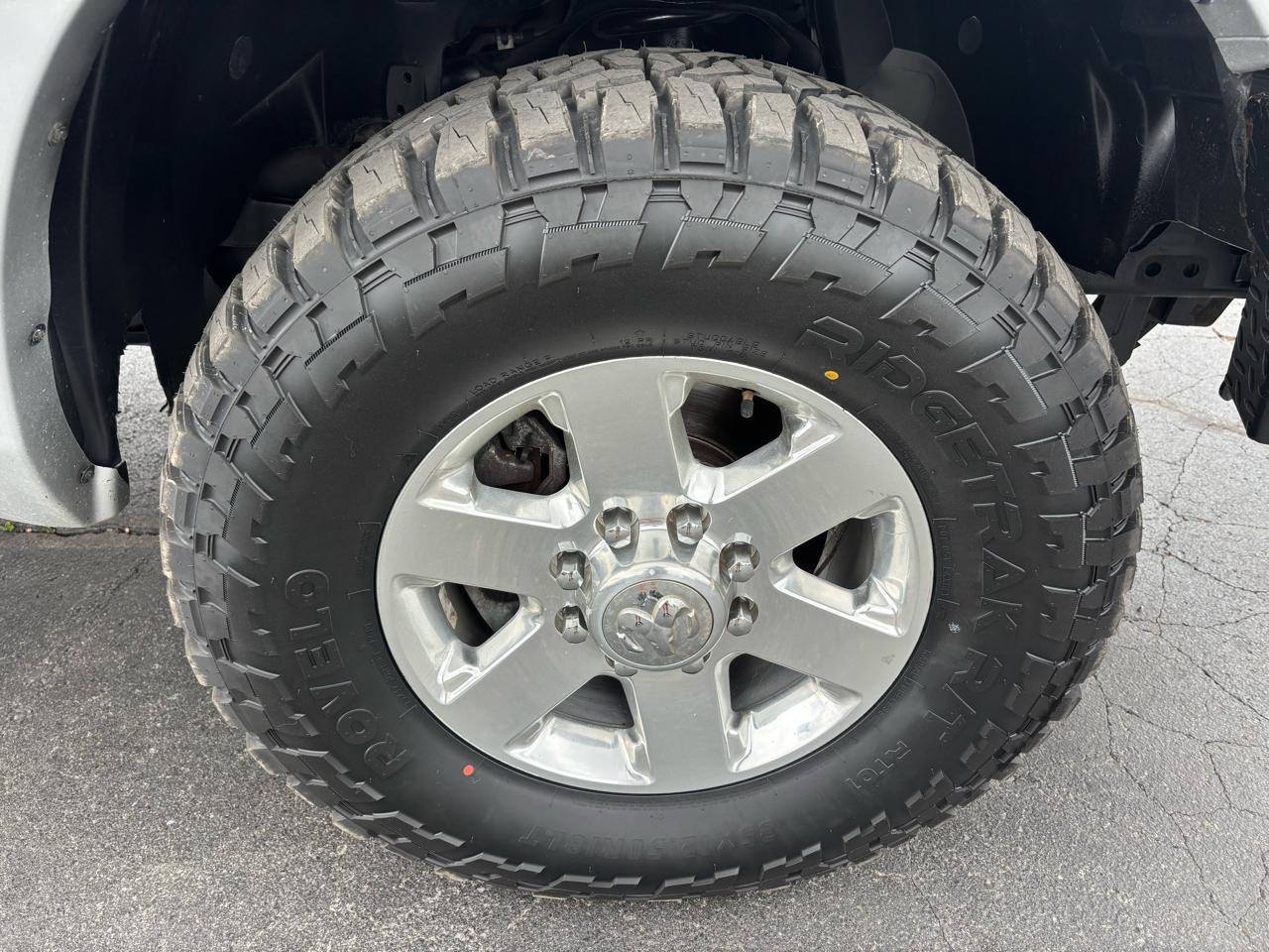 RAM 2500 4WD Mega Cab 160.5" Laramie 2013