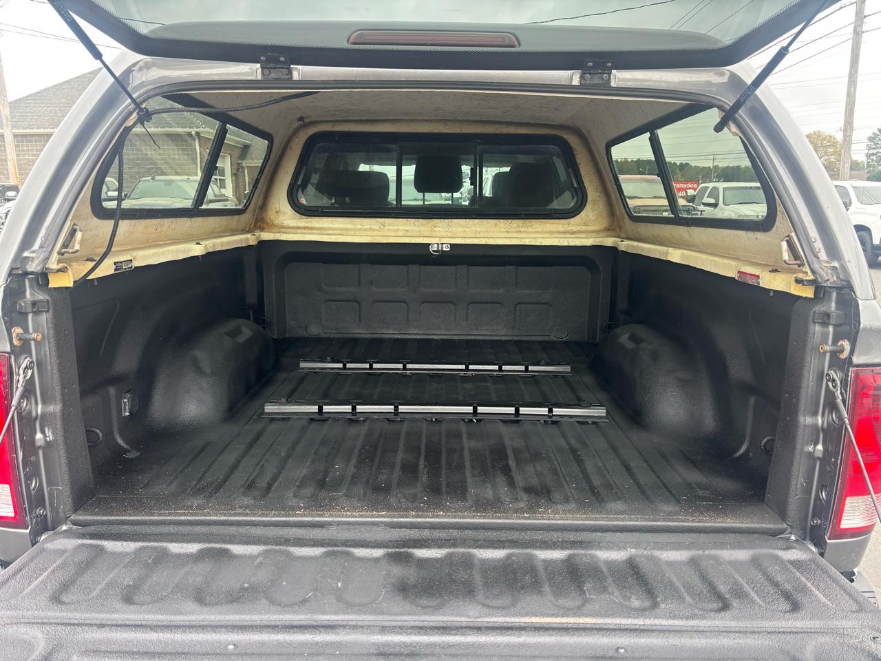 RAM 2500 4WD Mega Cab 160.5" SLT 2012