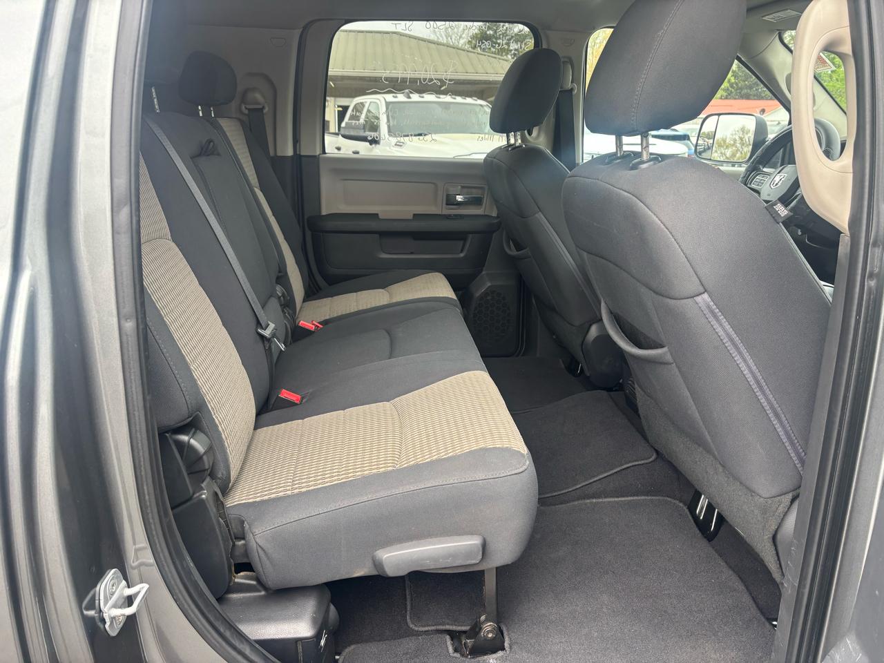 RAM 2500 4WD Mega Cab 160.5" SLT 2012