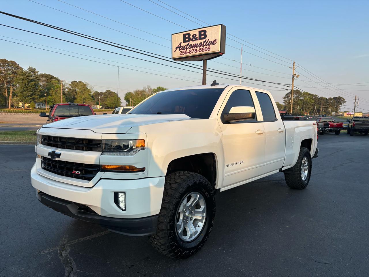 2016 Chevrolet Silverado 1500 4WD Double Cab 143.5" LT w/2LT