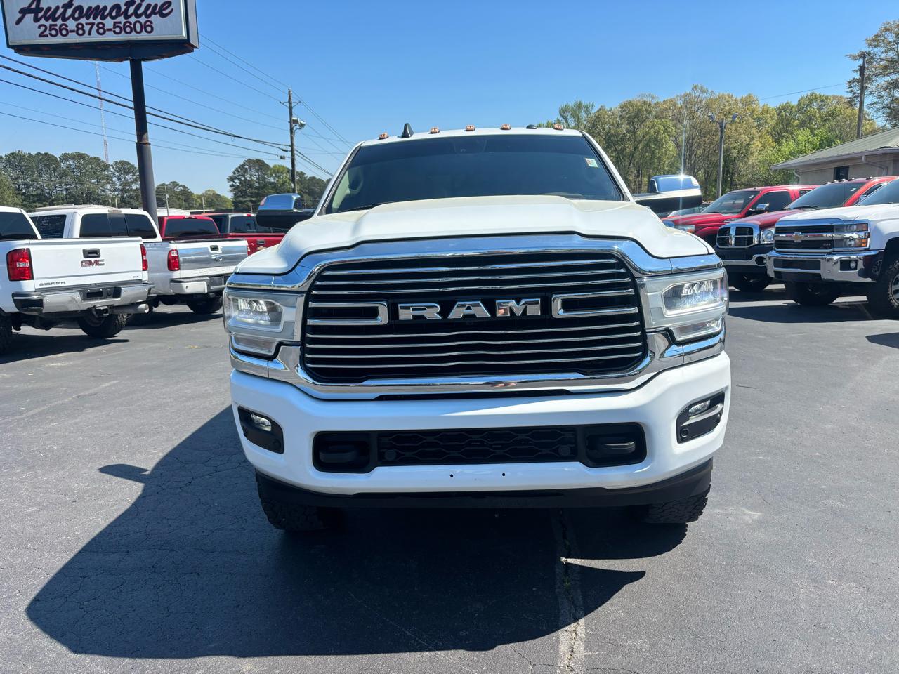 RAM 2500 Laramie 4x4 Crew Cab 6'4" Box 2020