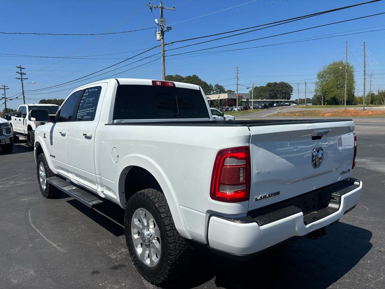 RAM 2500 Laramie 4x4 Crew Cab 6'4" Box 2020