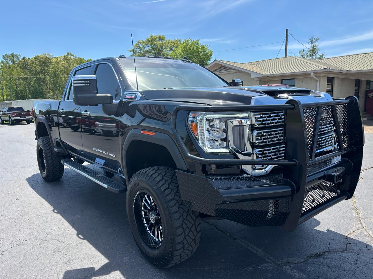 GMC Sierra 2500HD 4WD Crew Cab 159" Denali 2022