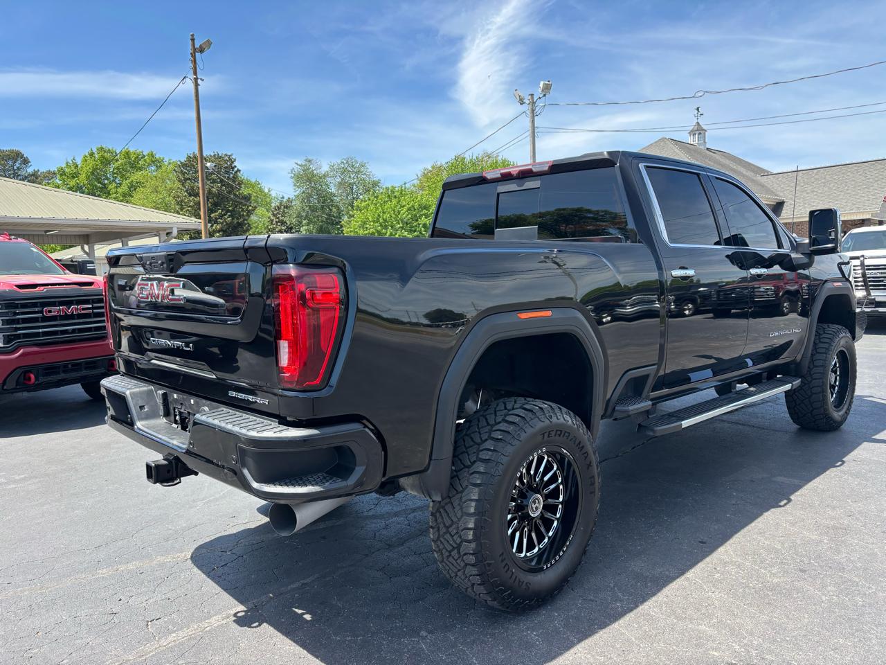 GMC Sierra 2500HD 4WD Crew Cab 159" Denali 2022