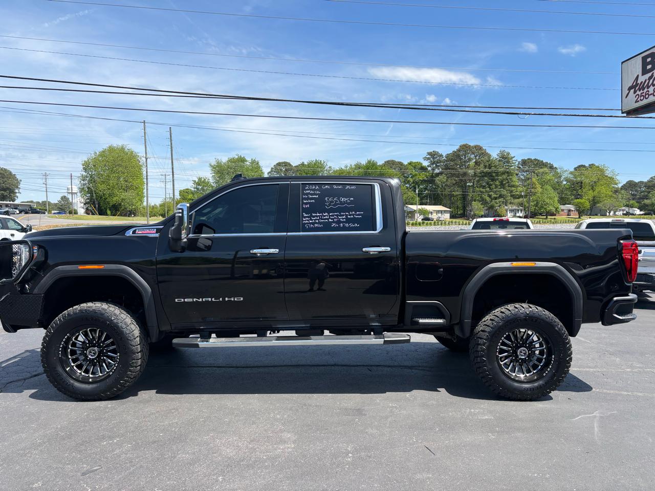 GMC Sierra 2500HD 4WD Crew Cab 159" Denali 2022