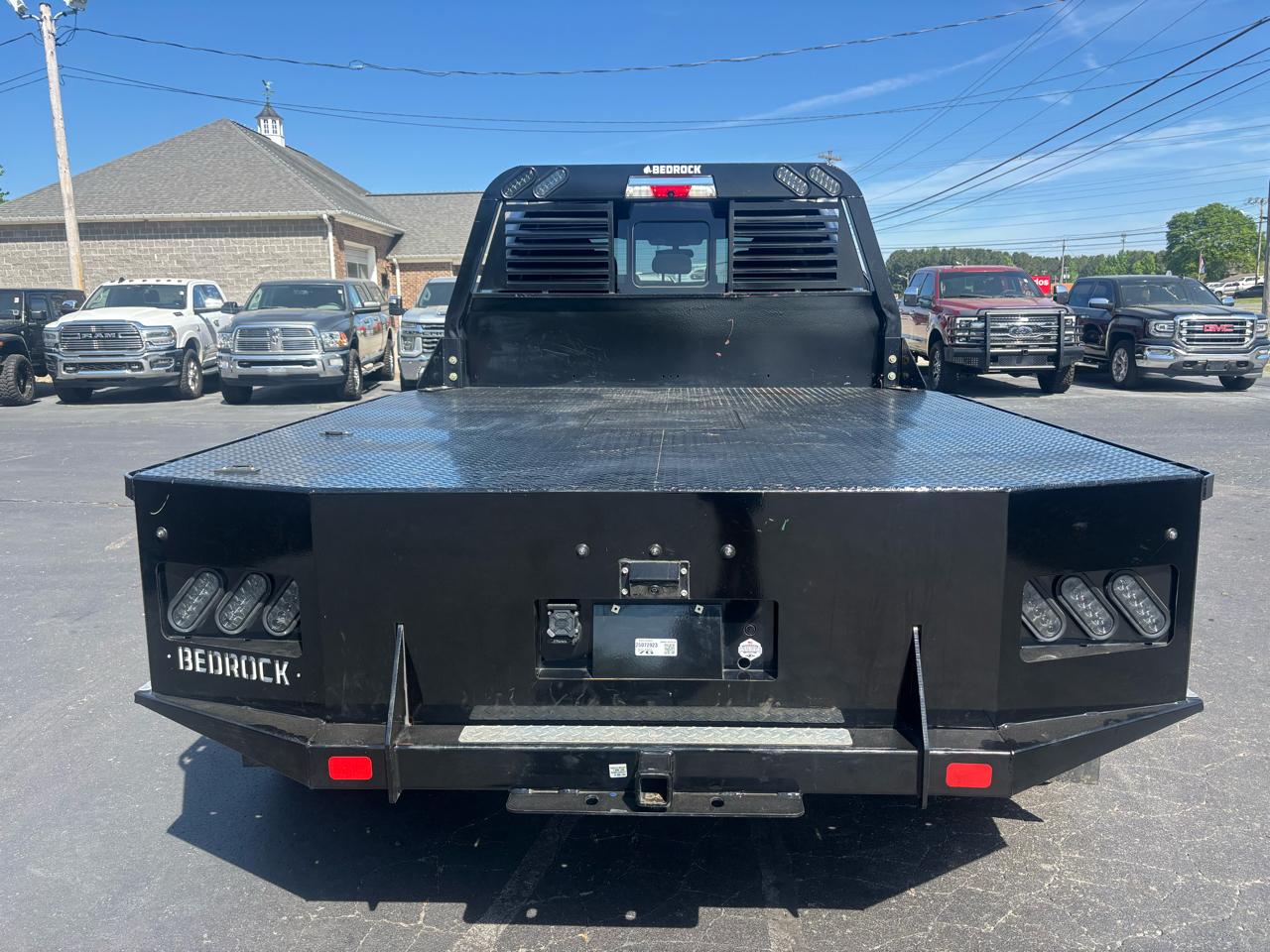 Ford Super Duty F-350 DRW XL 4WD Crew Cab 8' Box 2020