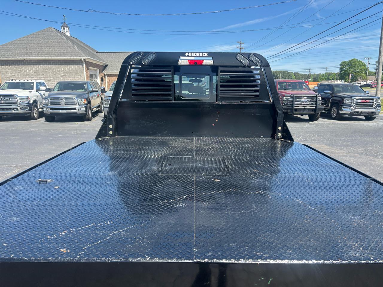 Ford Super Duty F-350 DRW XL 4WD Crew Cab 8' Box 2020