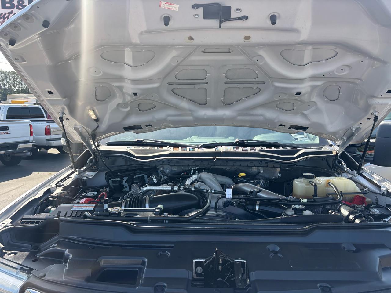 Ford Super Duty F-350 DRW XL 4WD Crew Cab 8' Box 2020