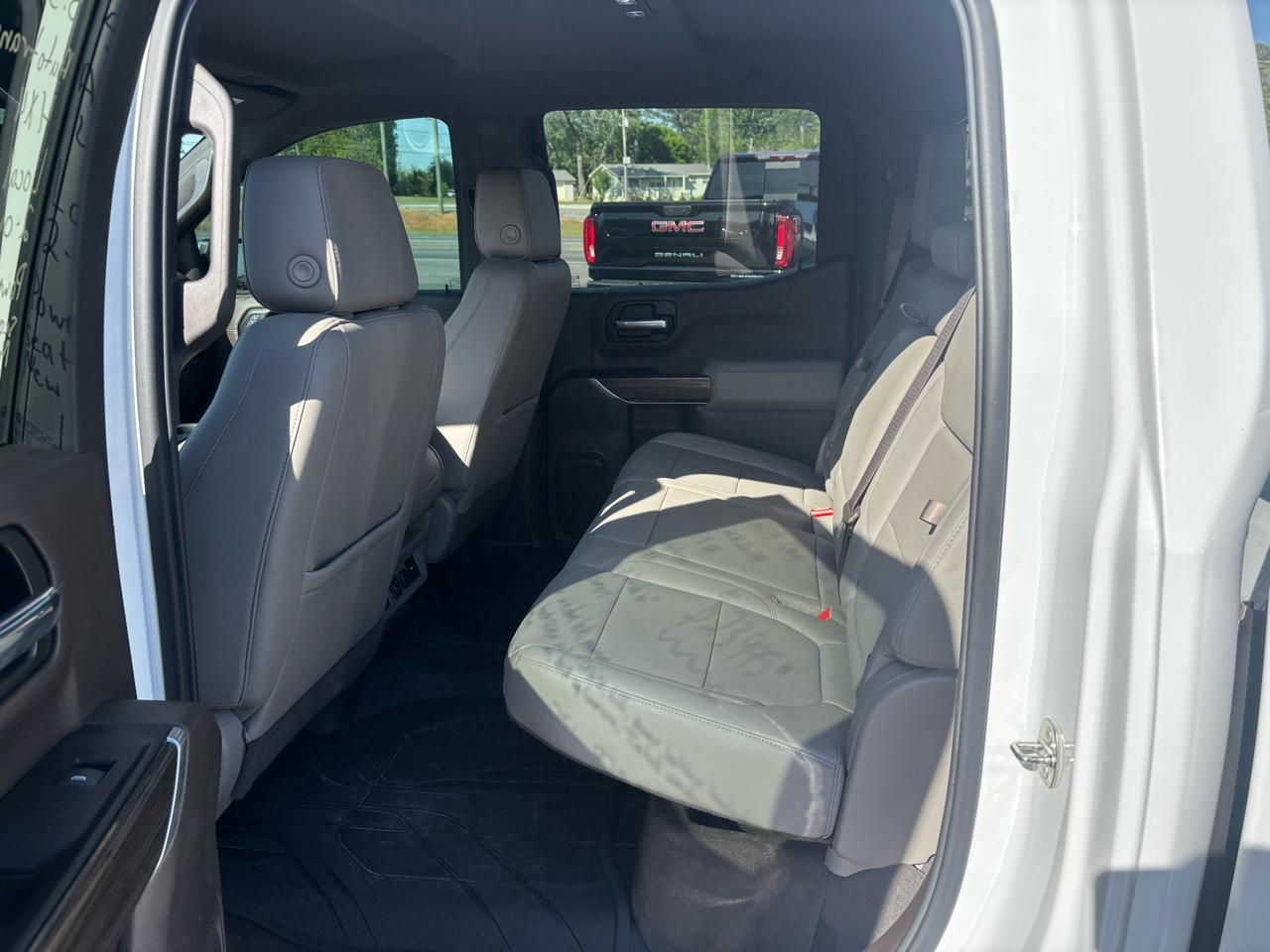 Chevrolet Silverado 1500 4WD Crew Cab 147" LT 2019