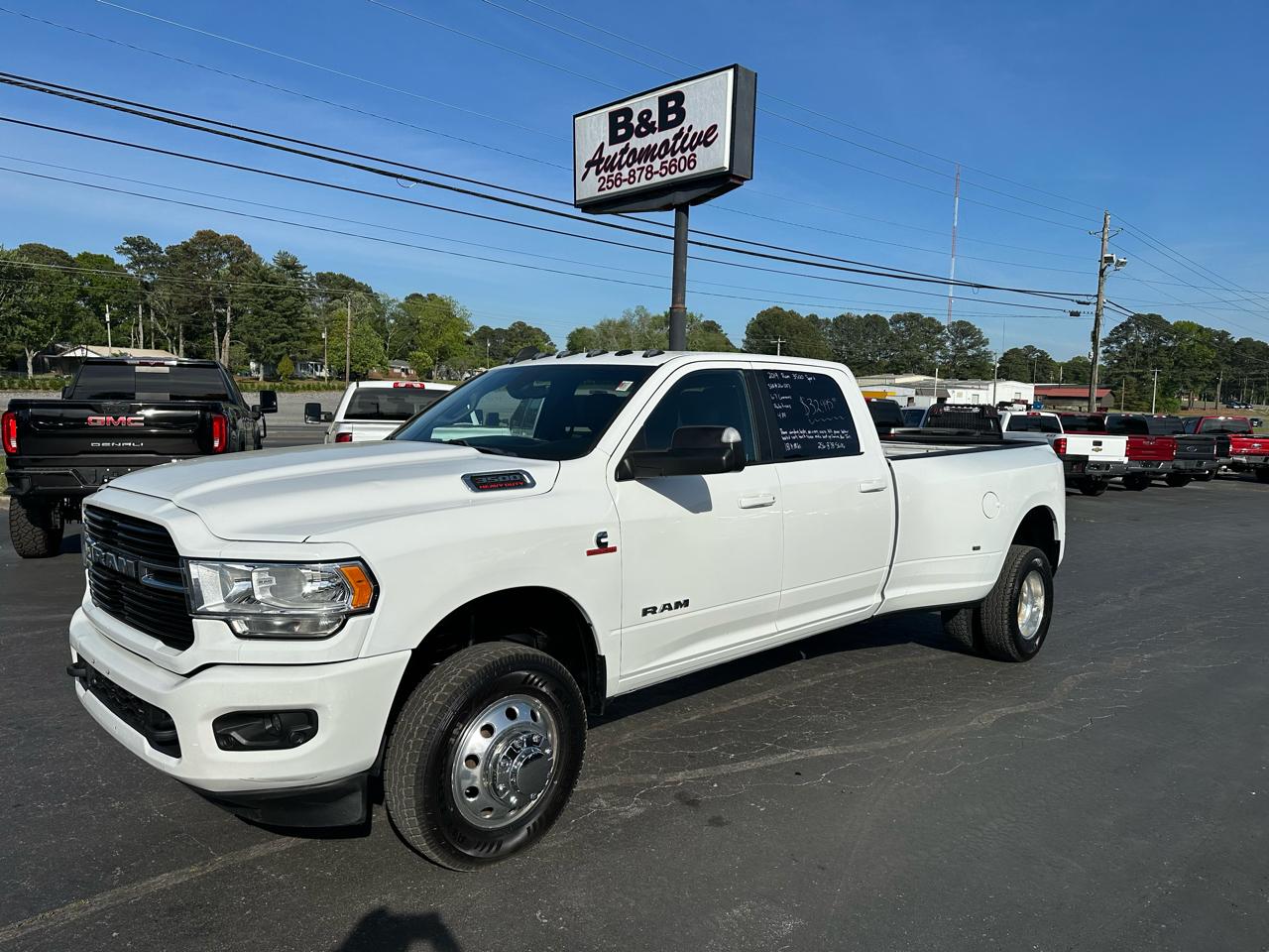 RAM 3500 Lone Star 4x4 Crew Cab 8' Box 2019