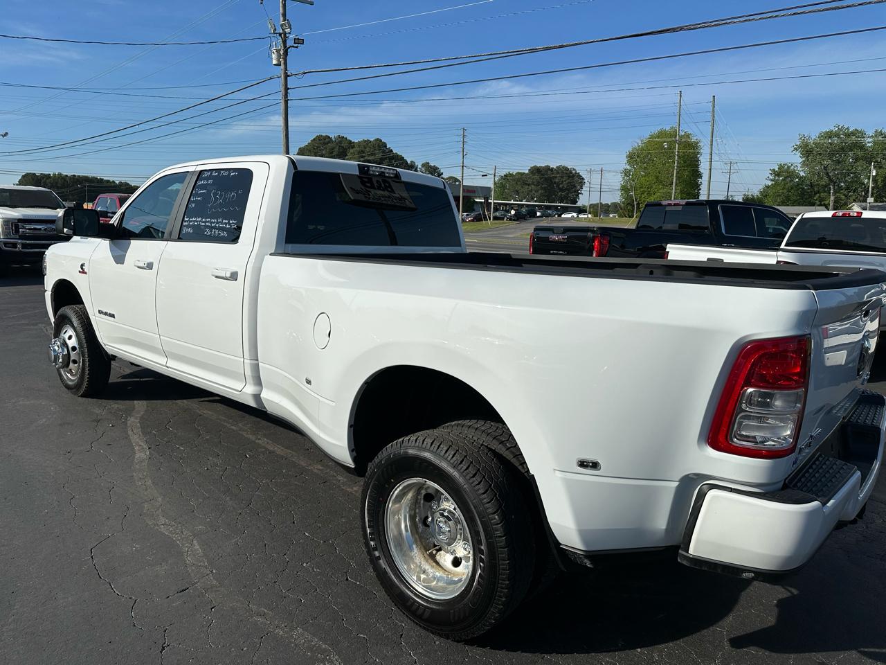 RAM 3500 Lone Star 4x4 Crew Cab 8' Box 2019