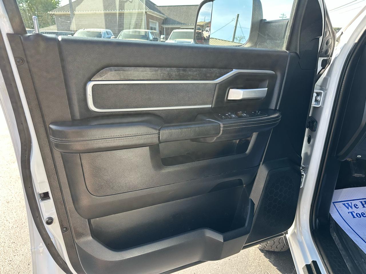 RAM 3500 Lone Star 4x4 Crew Cab 8' Box 2019