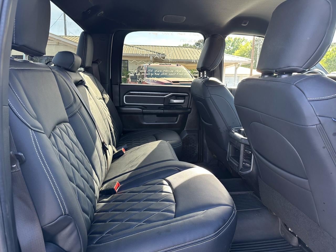 RAM 3500 Lone Star 4x4 Crew Cab 8' Box 2019