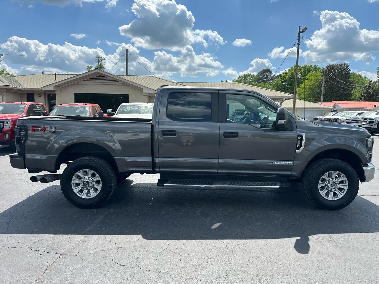 Ford Super Duty F-250 SRW XL 4WD Crew Cab 6.75' Box 2020
