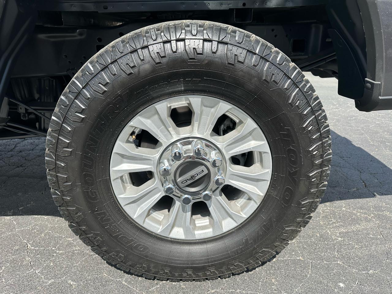 Ford Super Duty F-250 SRW XL 4WD Crew Cab 6.75' Box 2020