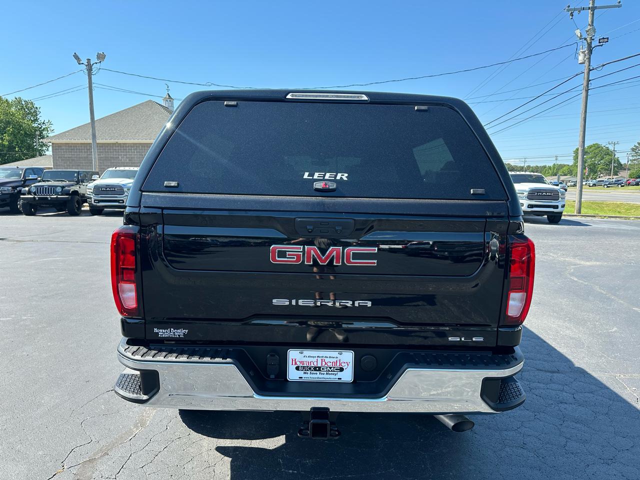 GMC Sierra 2500HD 4WD Crew Cab 159" SLE 2022