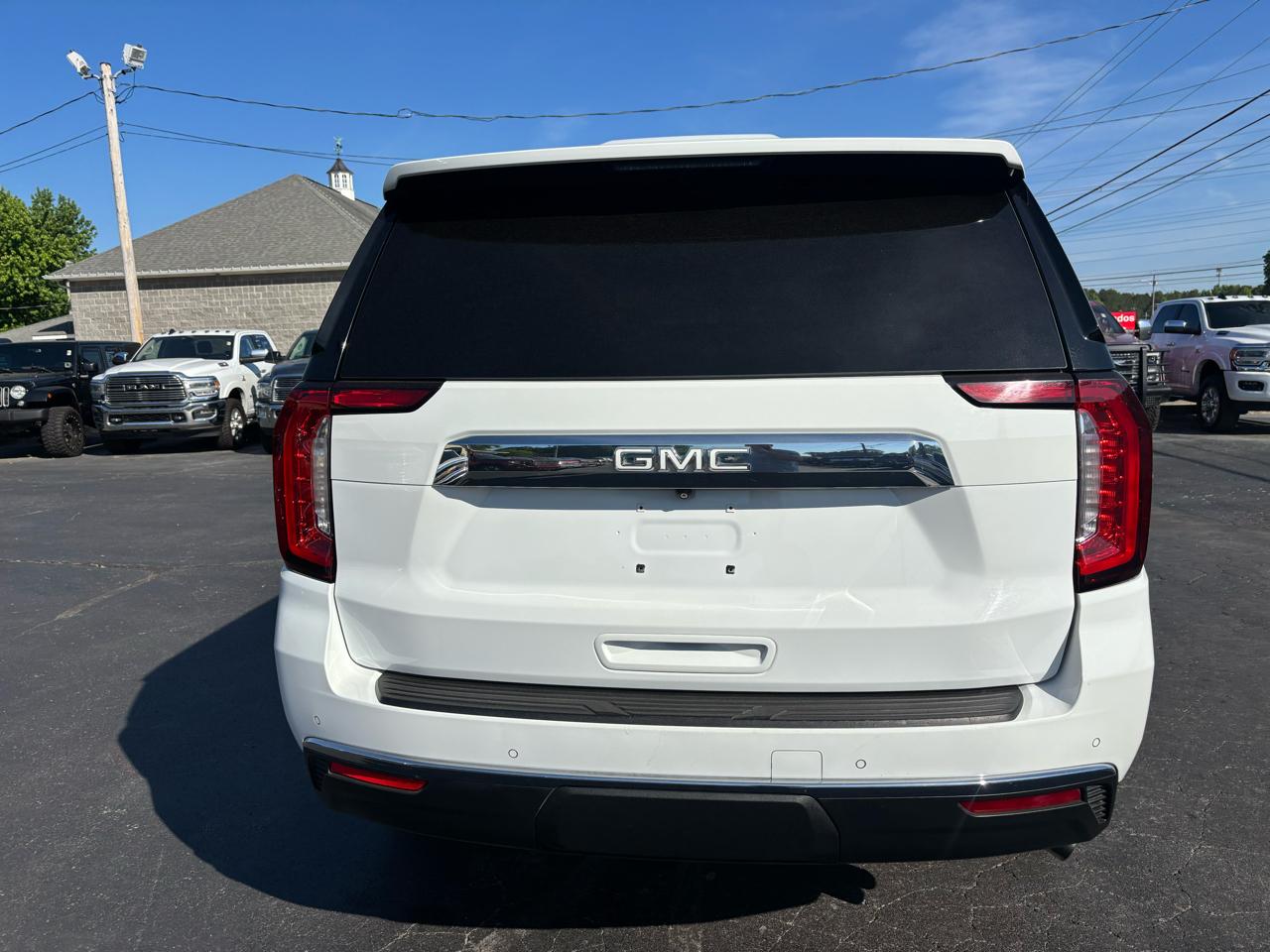 GMC Yukon 4WD 4dr SLT 2022