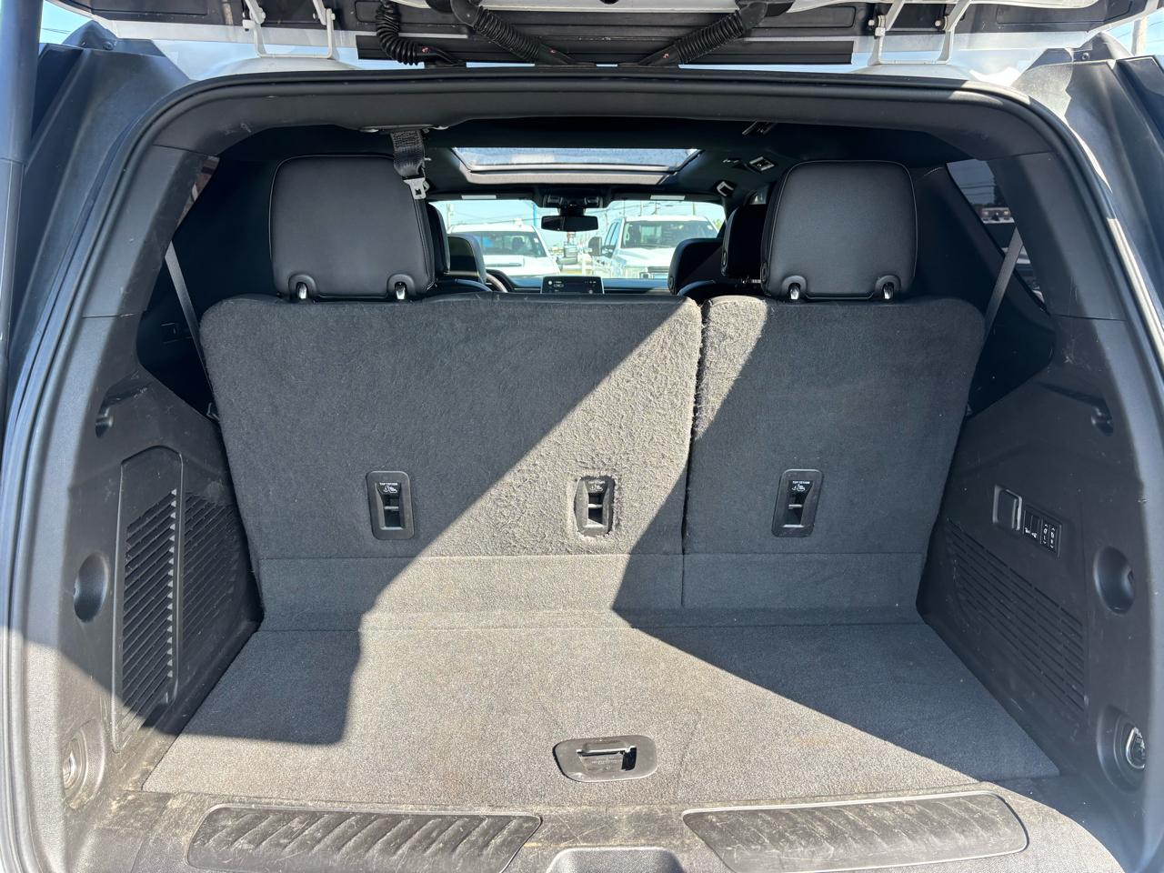 GMC Yukon 4WD 4dr SLT 2022