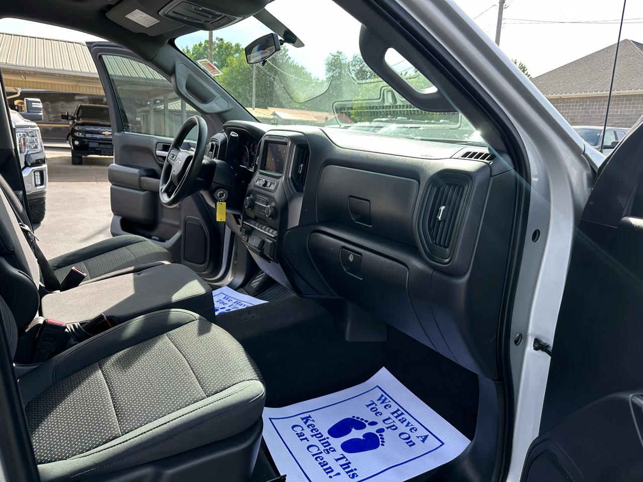 Chevrolet Silverado 1500 4WD Crew Cab 147" Work Truck 2020