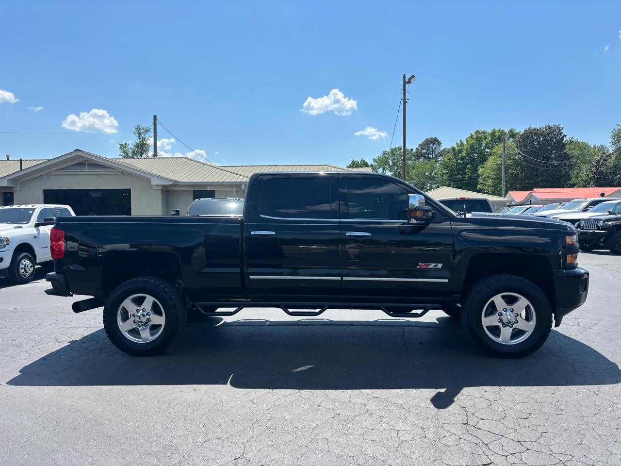 Chevrolet Silverado 2500HD Built After Aug 14 4WD Crew Cab 153.7" LTZ 2015