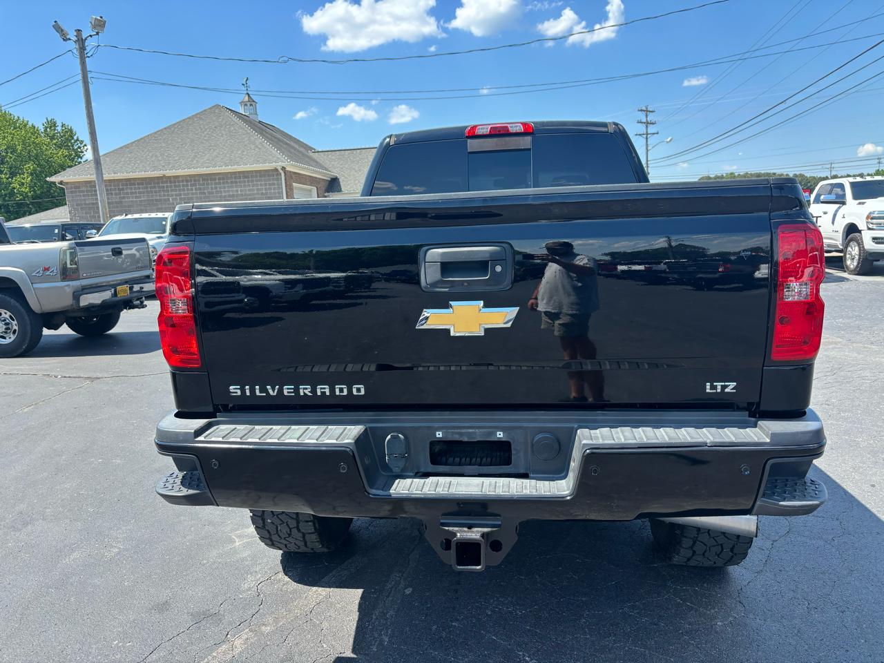 Chevrolet Silverado 2500HD Built After Aug 14 4WD Crew Cab 153.7" LTZ 2015