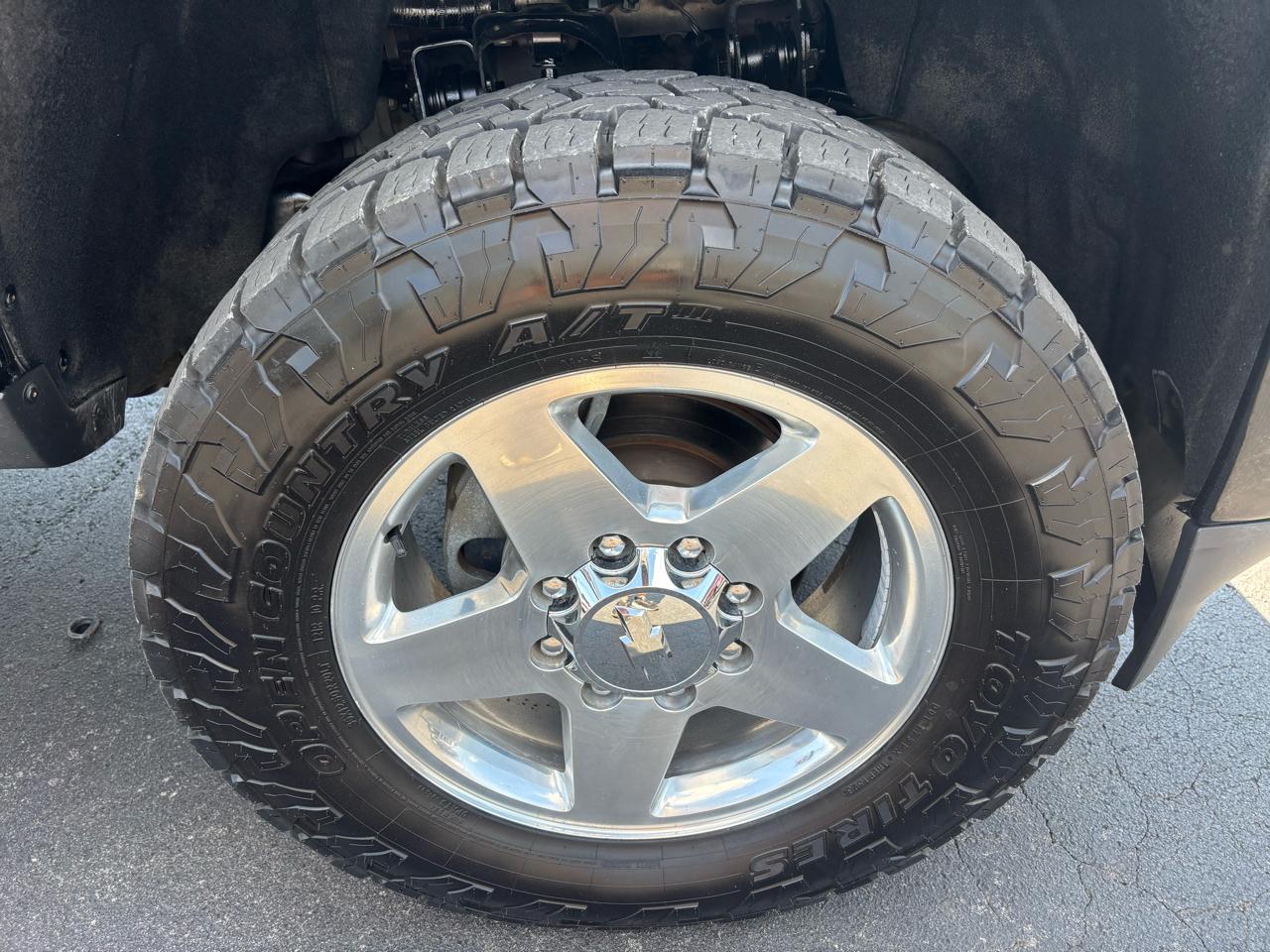 Chevrolet Silverado 2500HD Built After Aug 14 4WD Crew Cab 153.7" LTZ 2015