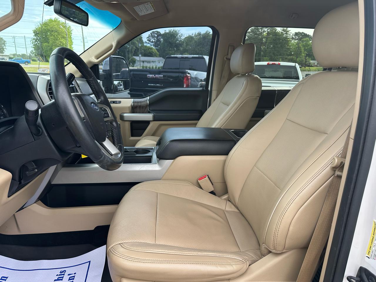 Ford Super Duty F-250 SRW Lariat 4WD Crew Cab 6.75' Box 2017