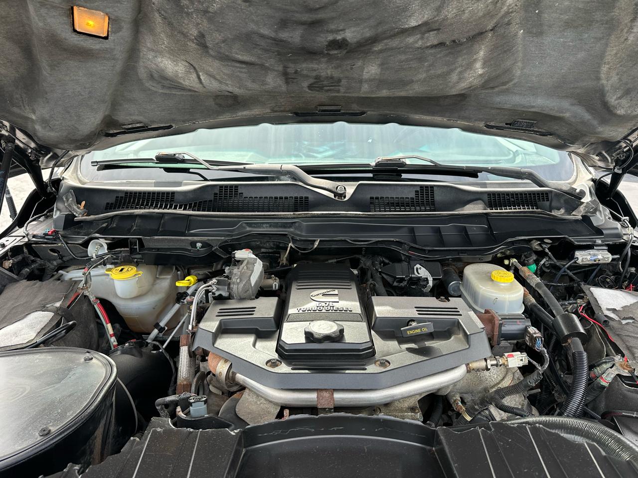 RAM 3500 4WD Mega Cab 160.5" Laramie 2012