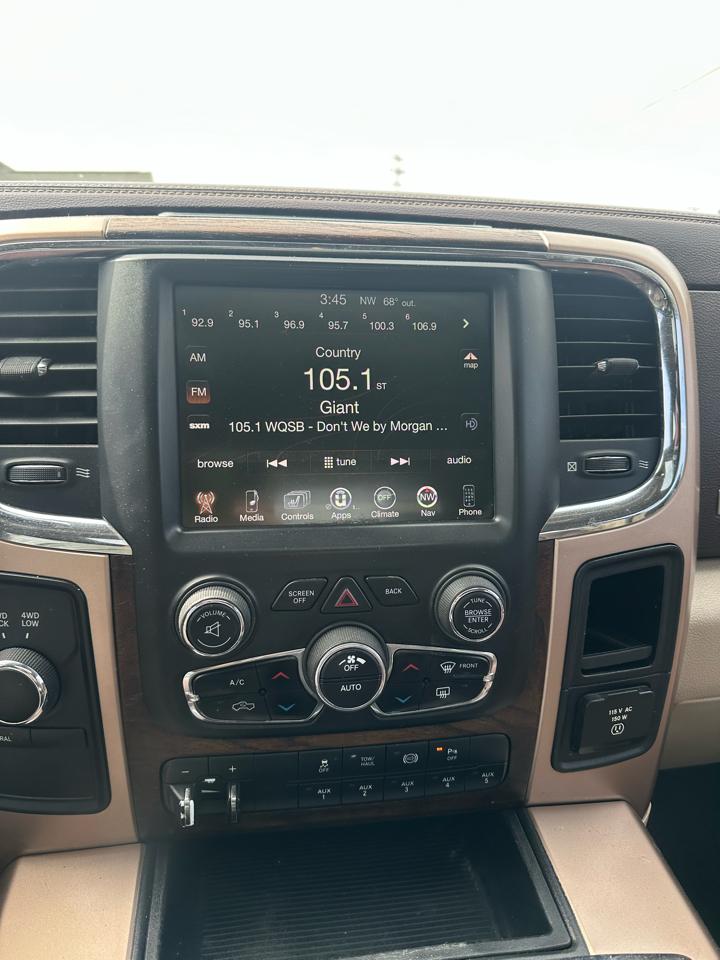 RAM 3500 4WD Crew Cab 149" Longhorn 2014