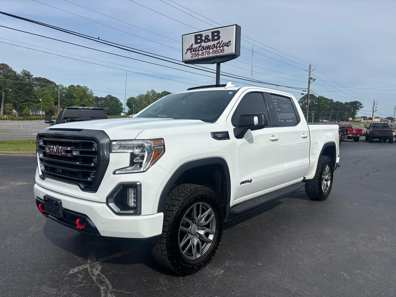 GMC Sierra 1500 4WD Crew Cab 147" AT4 2021